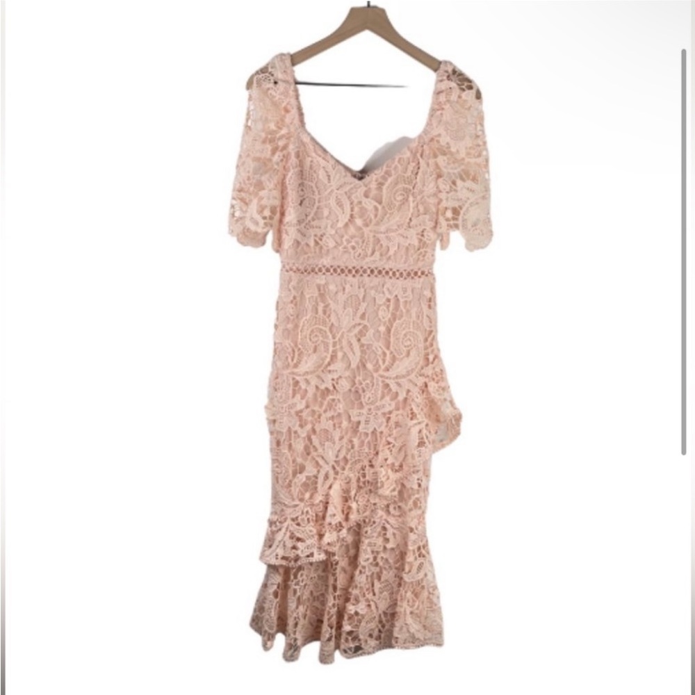 Lulu’s Dress - Picture 4 of 4